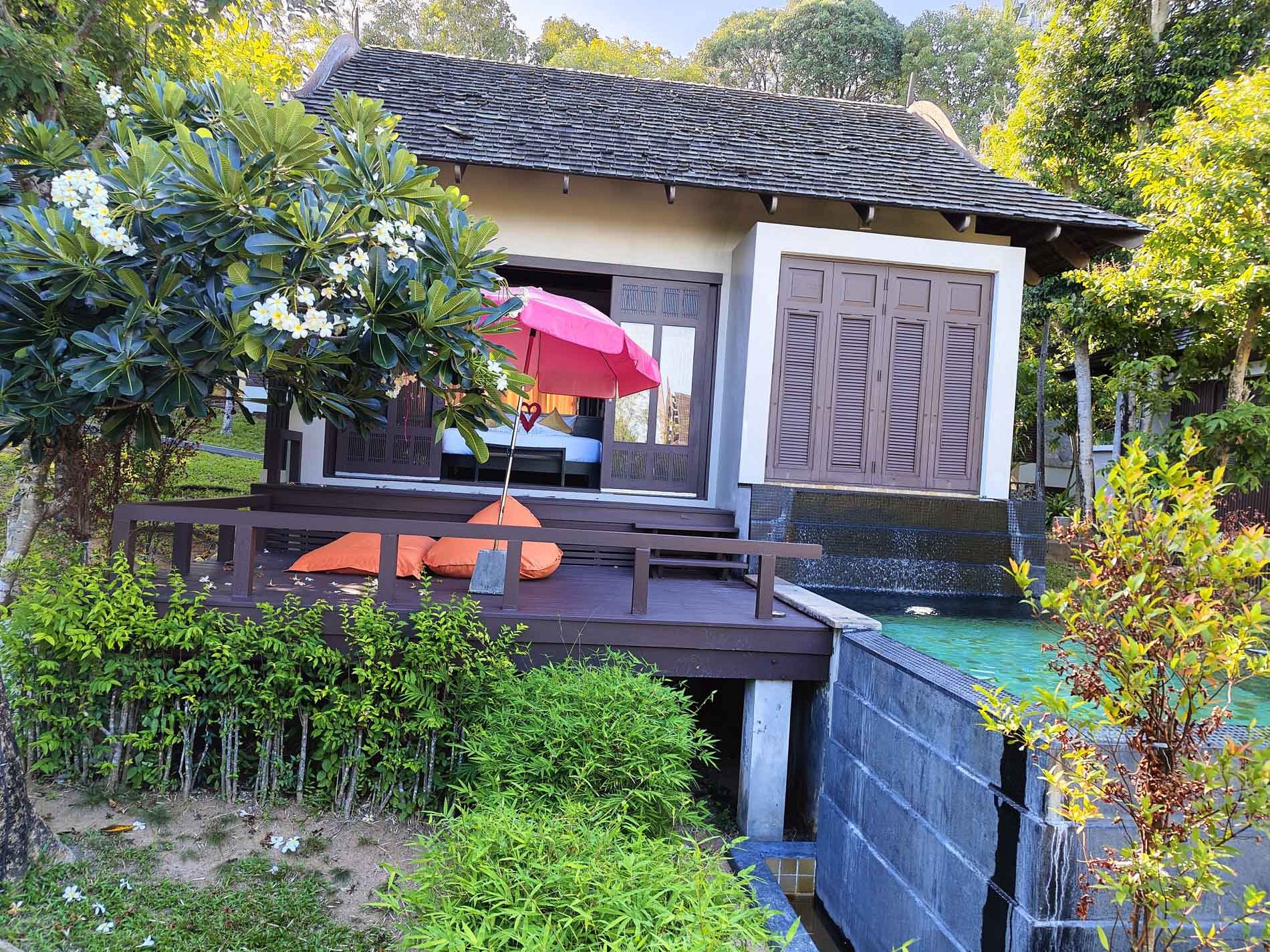 Deluxe Pool Villa Ocean View