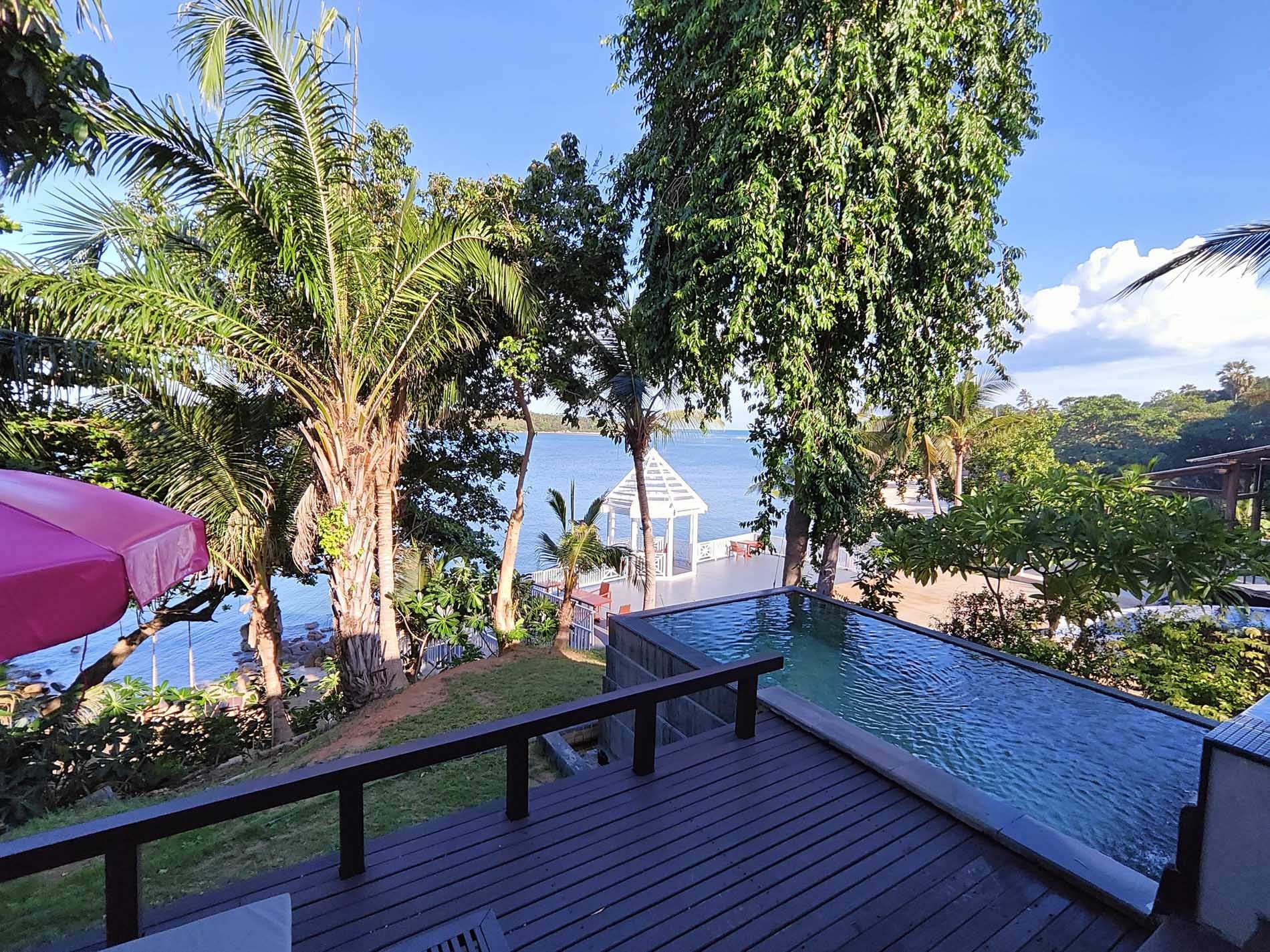 Deluxe Pool Villa Ocean View